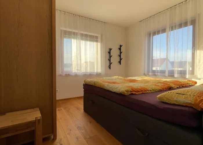 Siebenlinden 公寓 *